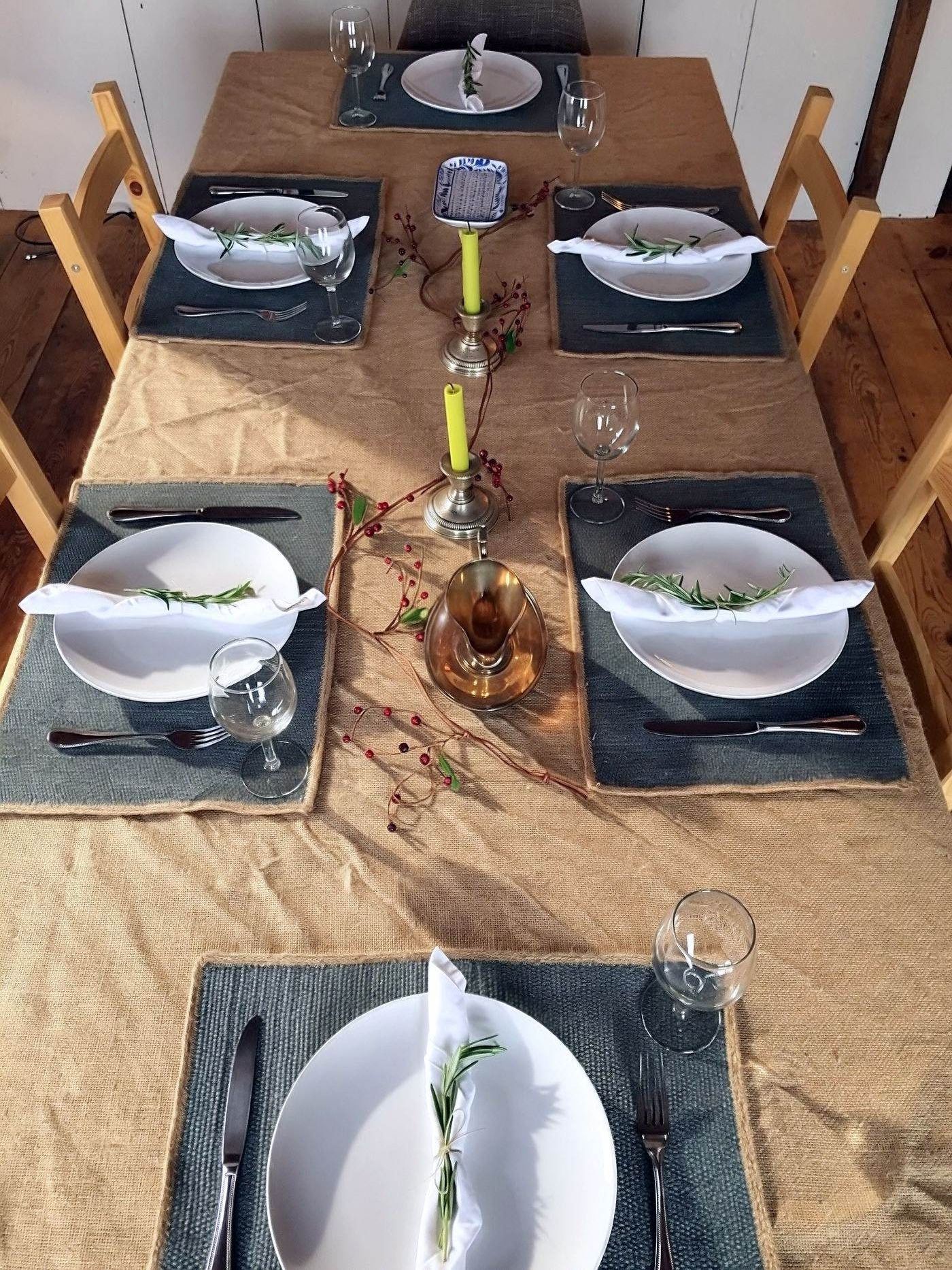 A Friendsgiving tablescape styled by Niche Designs
